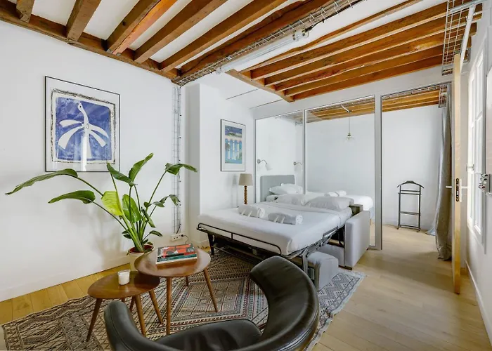 Marais Bretagne Temple * Paris